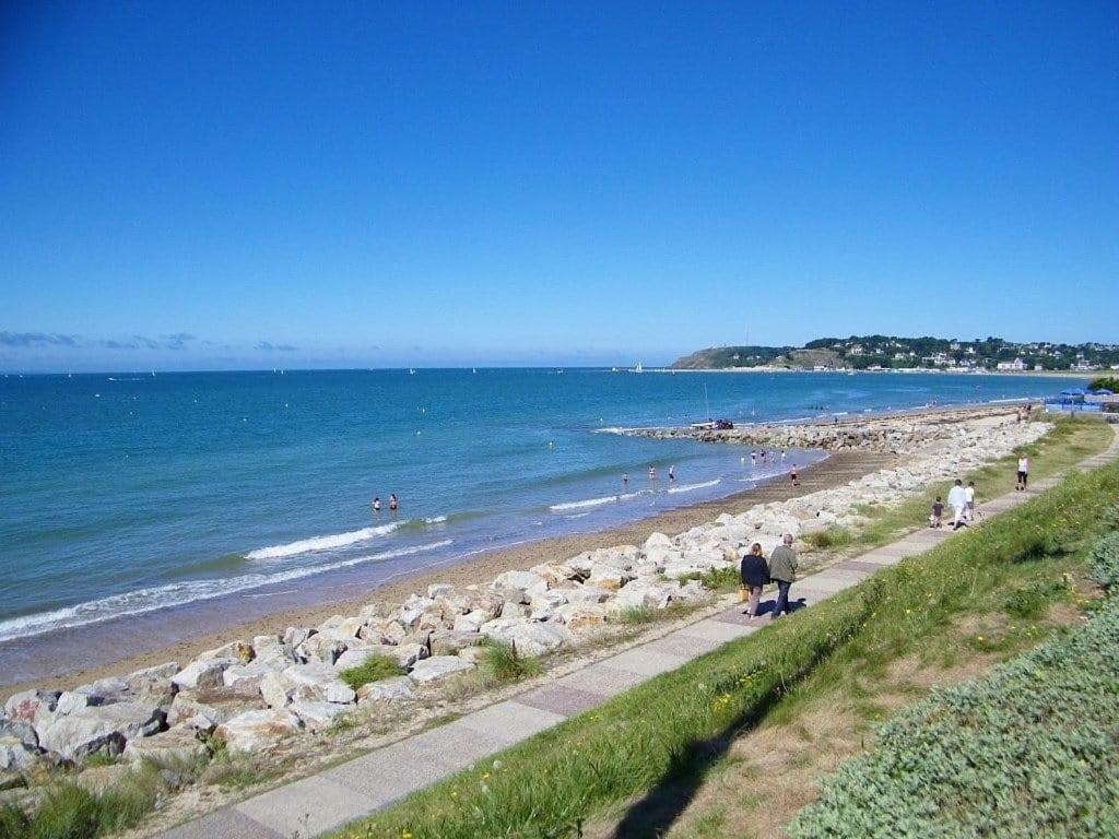 Superbe appartement neuf à Barneville Plage Extérieur photo